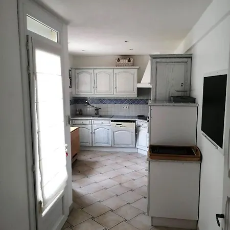 Holiday home Maison Cosy - Quartier De La Gare Les Sables-d'Olonne