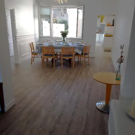 Holiday home Maison Cosy - Quartier De La Gare
